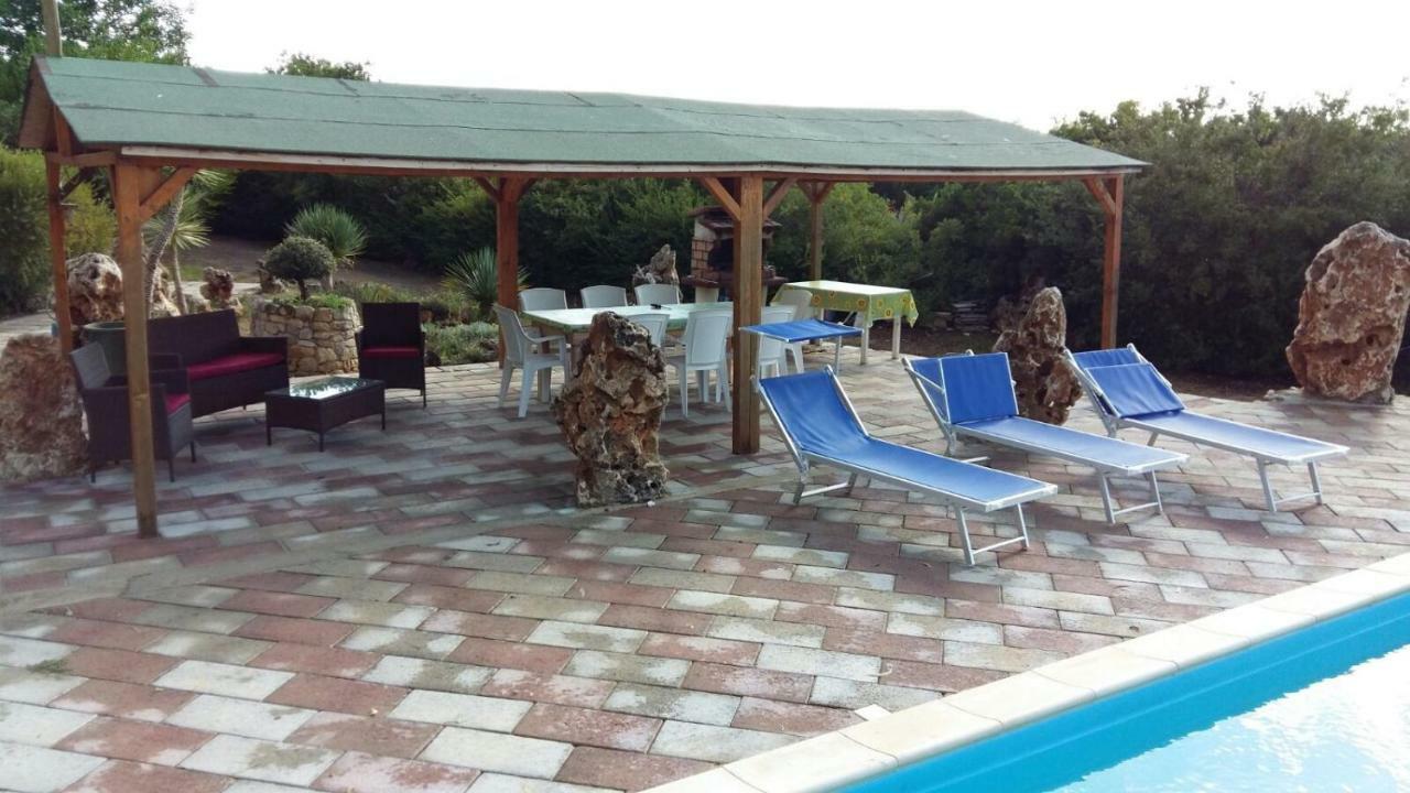 Villa Angioj Tottubella Luaran gambar
